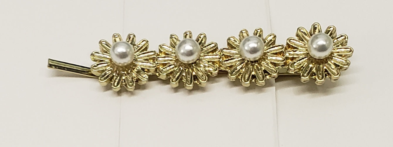 PEARL CLIP