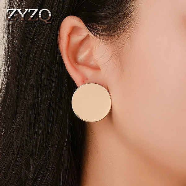 Round Simple Button Shape Earring