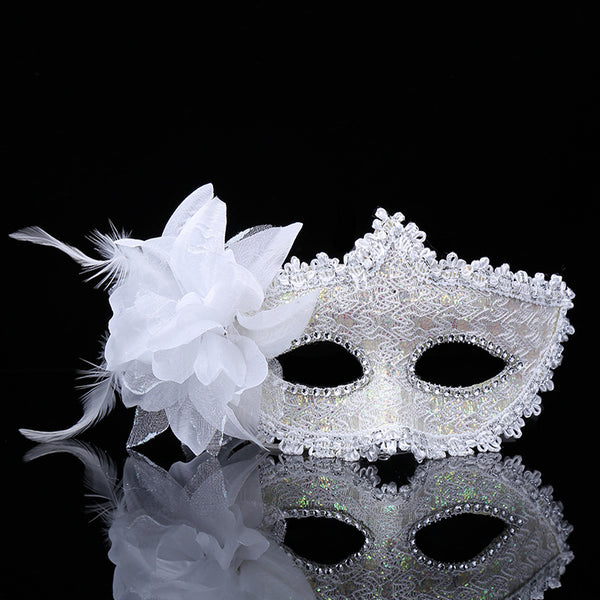 Side Floral Lace Mask