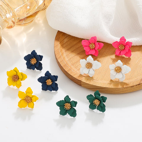 Matte Petal Earrings S22040