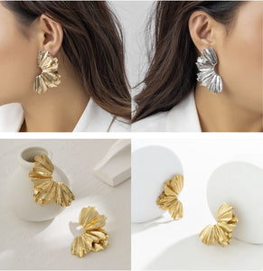 Metal Lotus Leaf Earrings 2885