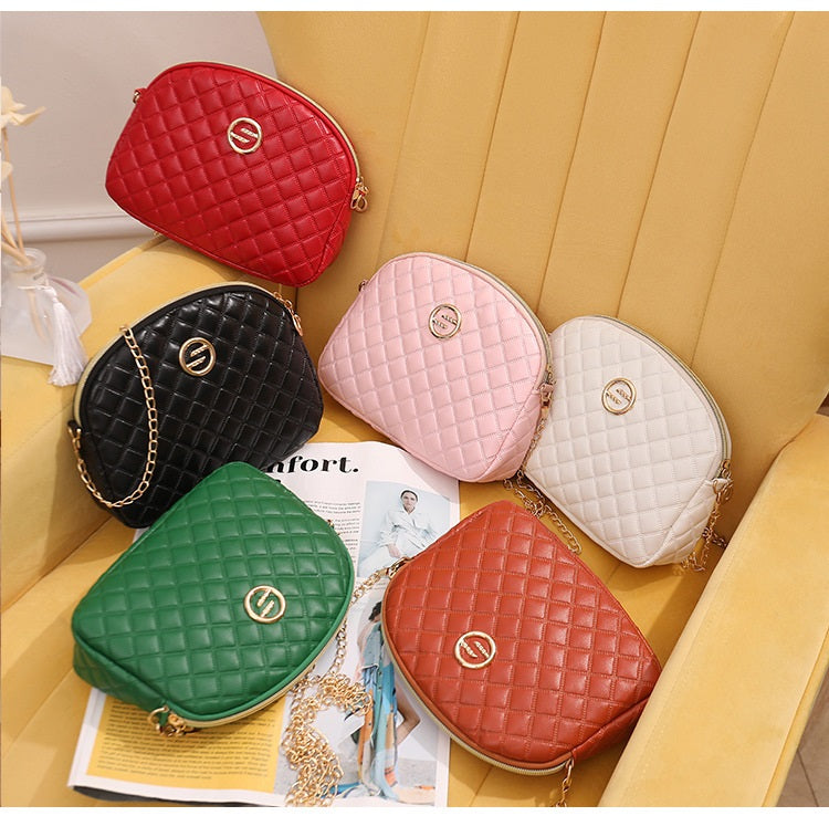 Quilted Oval Sidebag