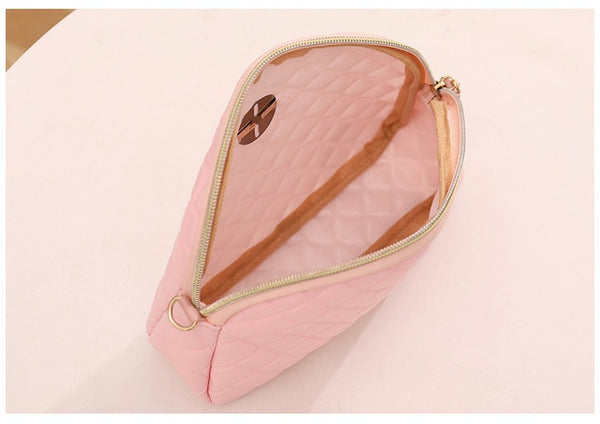 Quilted Oval Sidebag