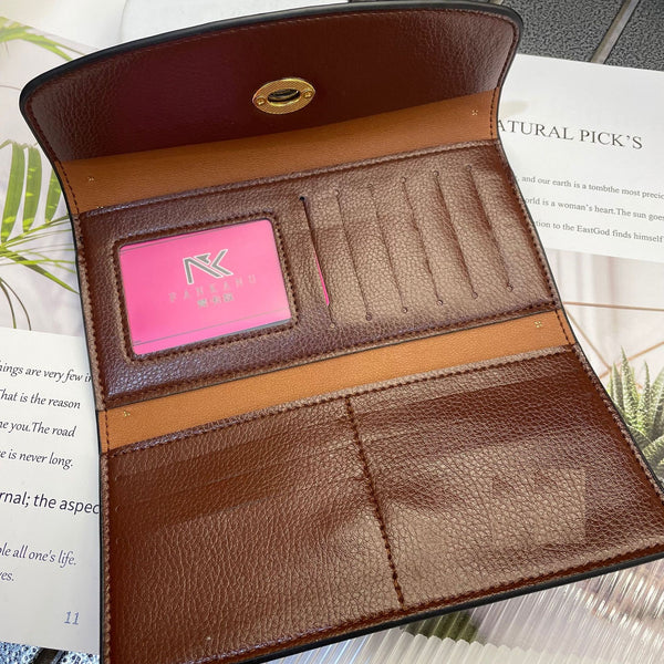 Tri-Fold Wallet With Camellia