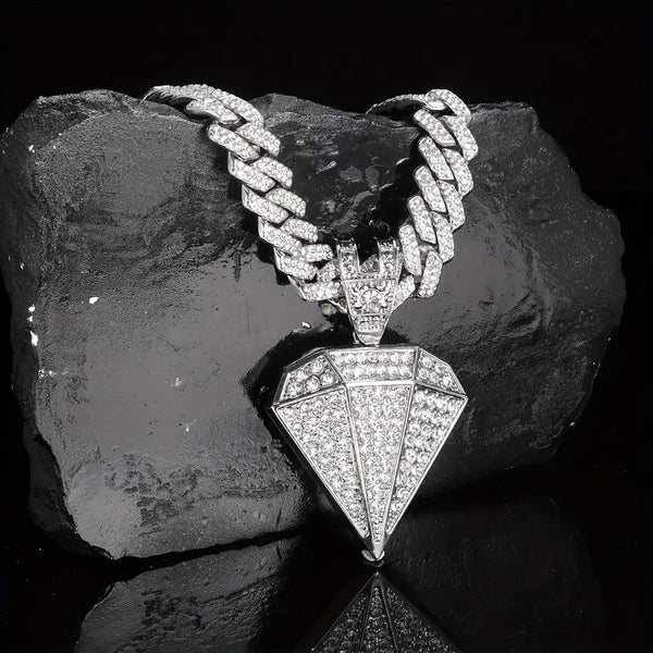 Cuban Necklace With Full Diamond Pendant