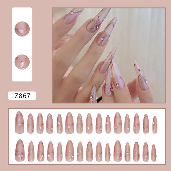 Press On Nails 824