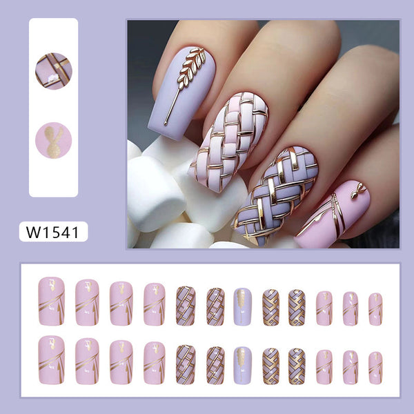 Press On Nails 824