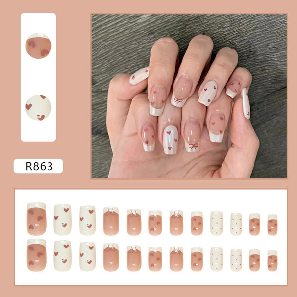 Press On Nails 824