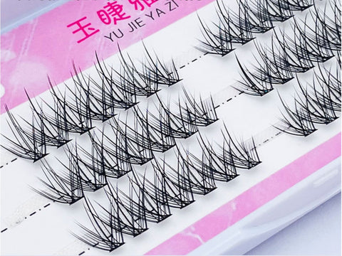 Cluster False Lashes