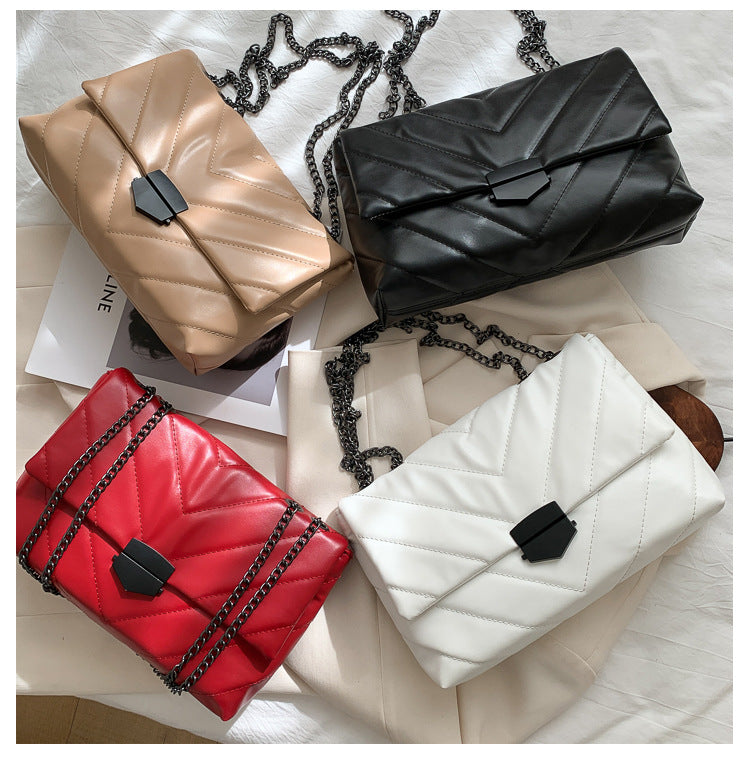 Casual Chain Crossbody Bag