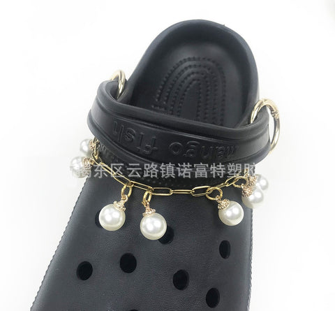 Pearl Chain Croc Charm