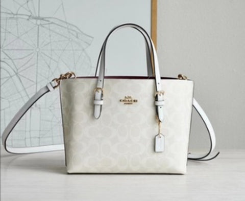 Signature Mollie Handbag