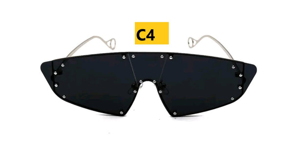 Retro Trend Rivet Sunglasses